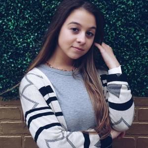 Meet your Posher, Nina